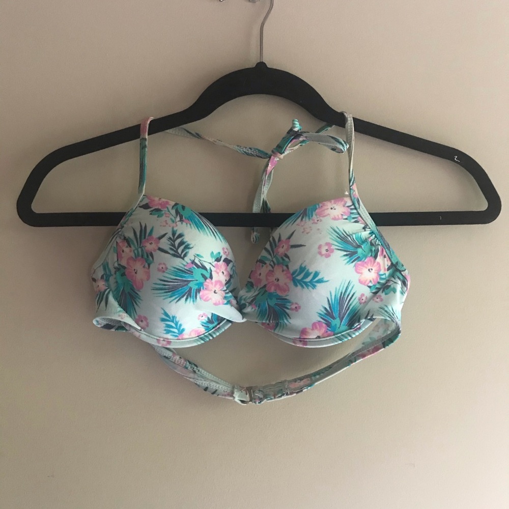Push up bikini top